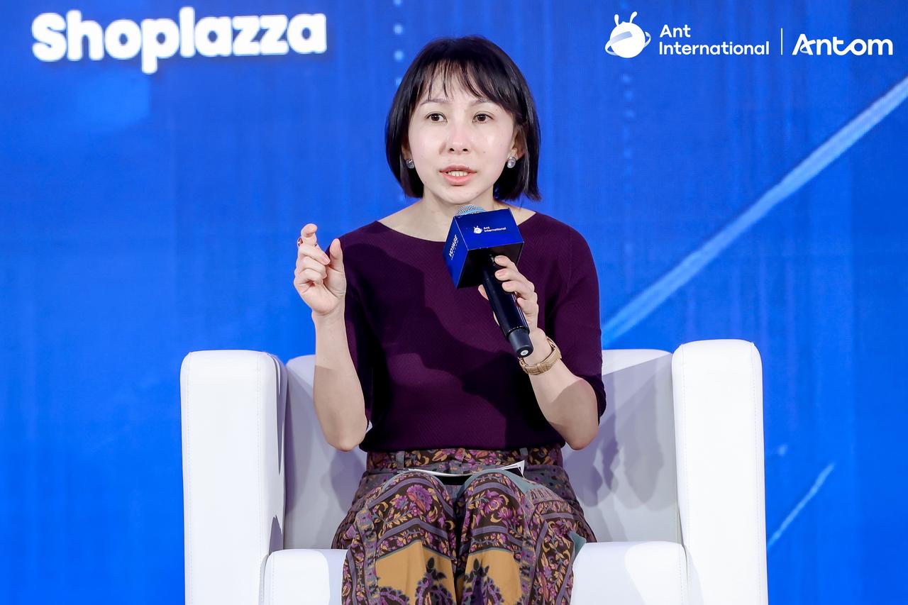店匠科技联合创始人兼 COO 张璐 店匠科技联合创始人兼 COO 张璐